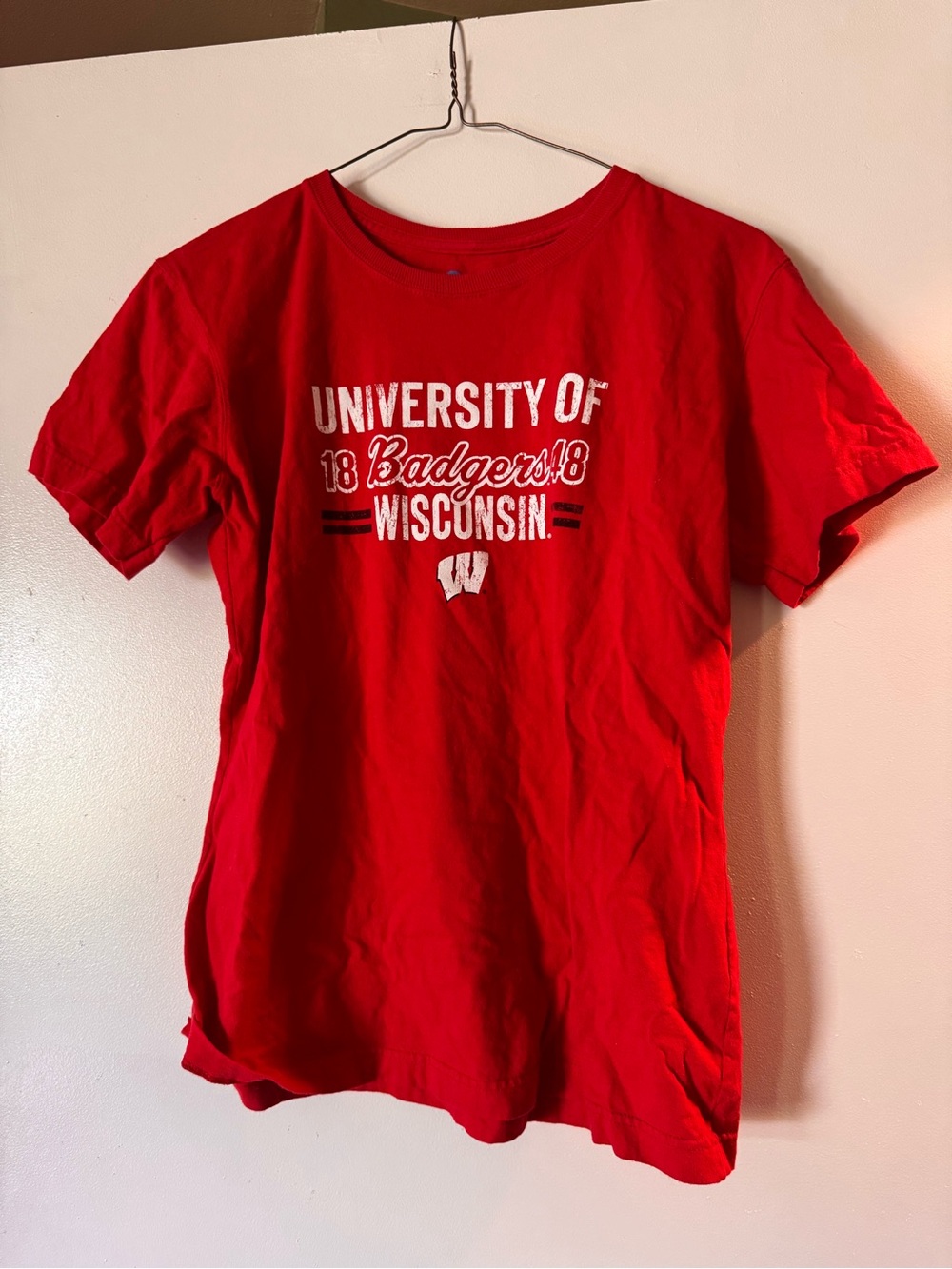 NCAA Red Wisconsin Badgers Graphic Tee